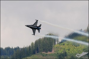 aks_1738a