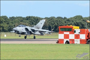 D7T_9964