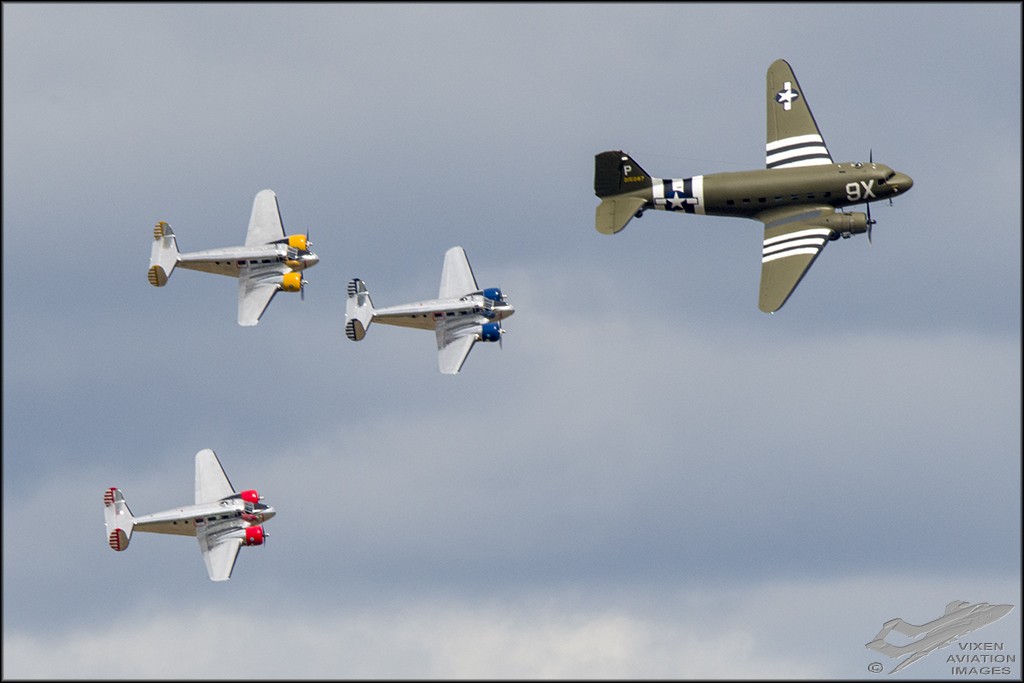 Classic Formation C-47 and Beech 18s 