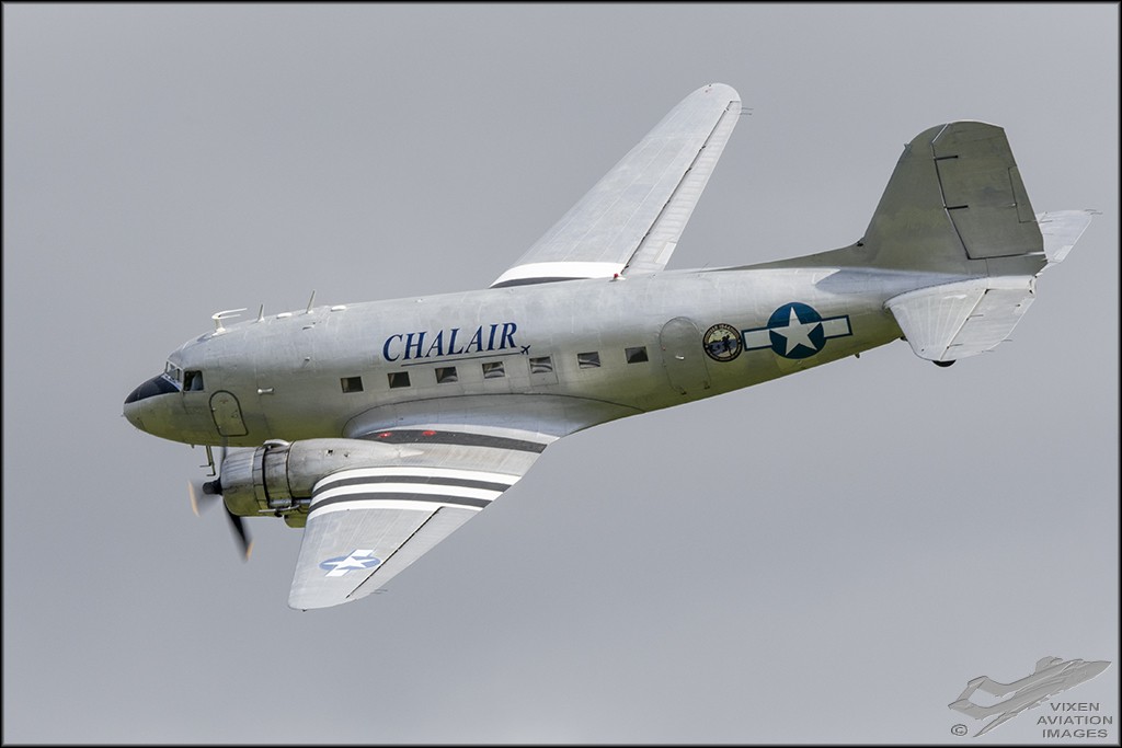 Douglas DC-3 