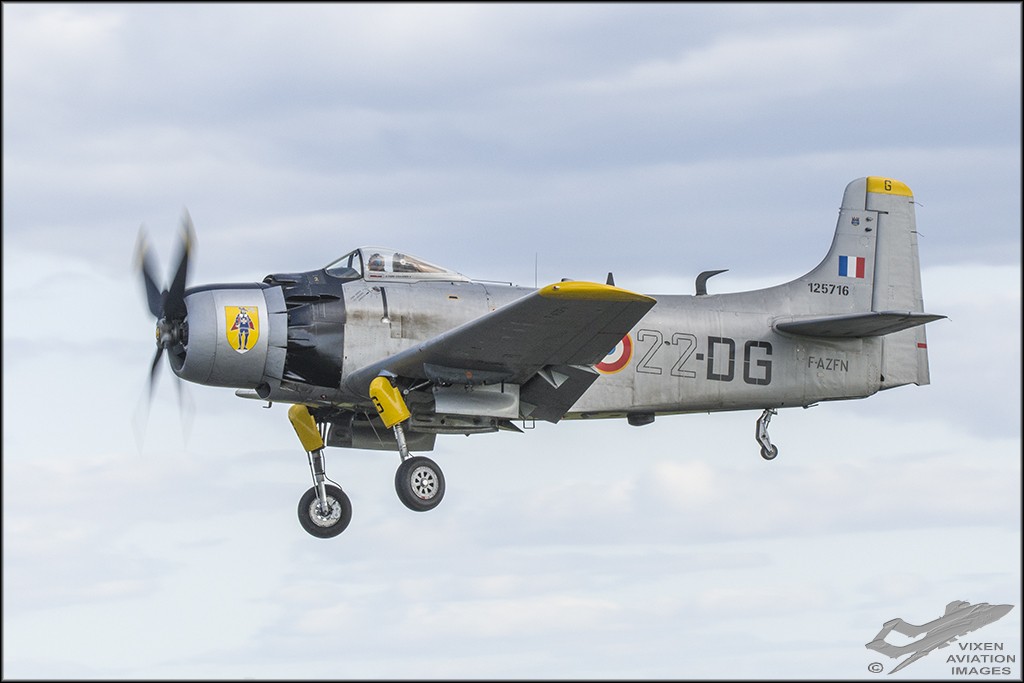 Douglas AD-4N Skyraider 