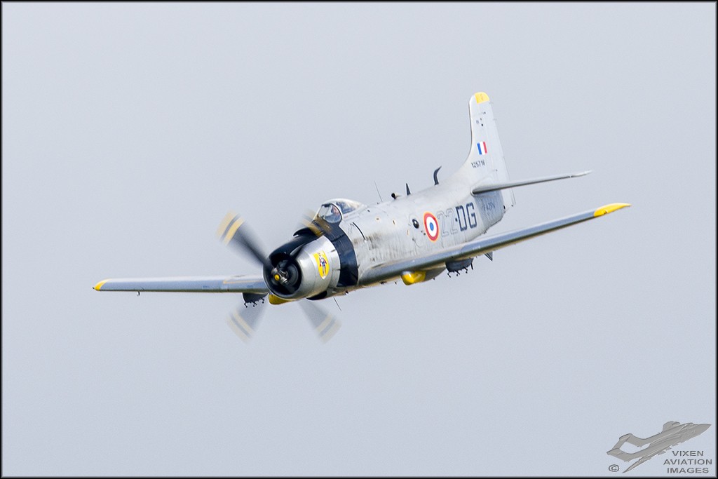 Douglas AD-4N Skyraider 