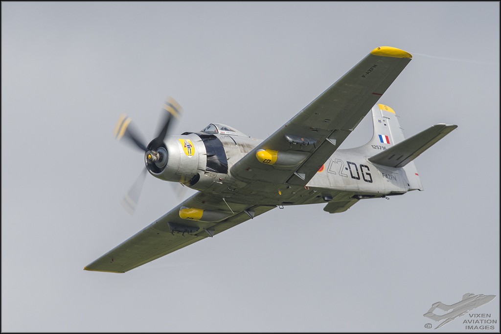 Douglas AD-4N Skyraider 