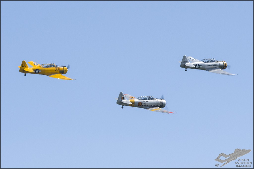 North American T-6 Formation 