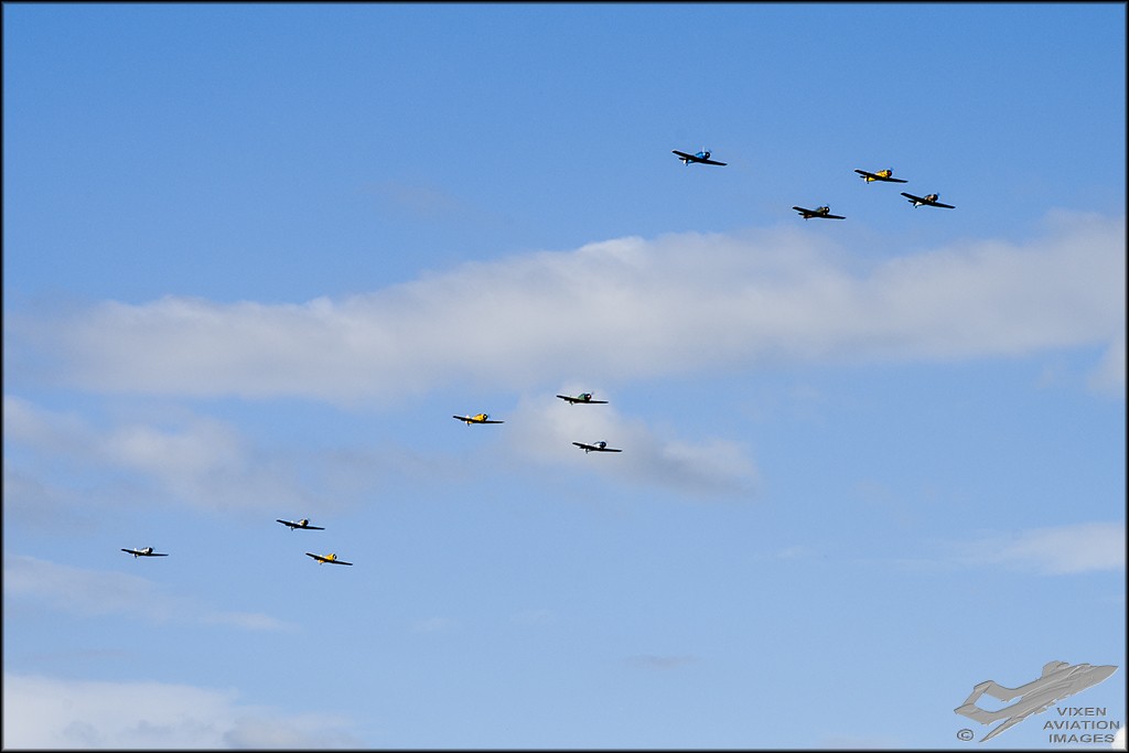 North American T-6 Formation 