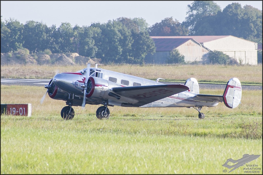 Beech D18S 