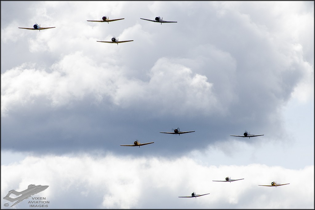 North American T-6 Formation 