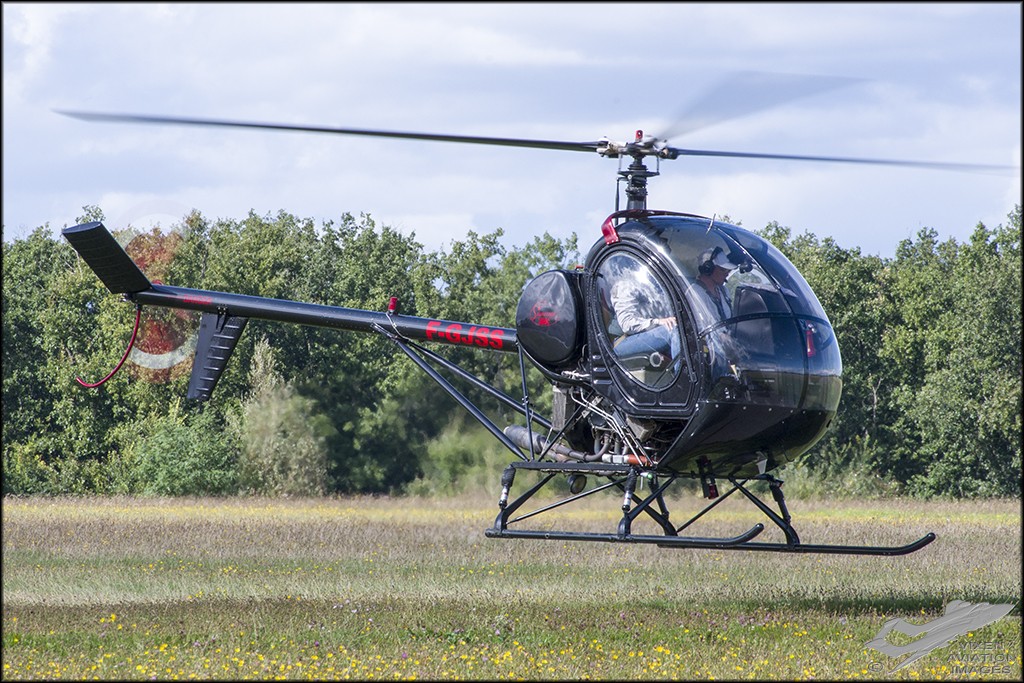 Schweizer 269C 
