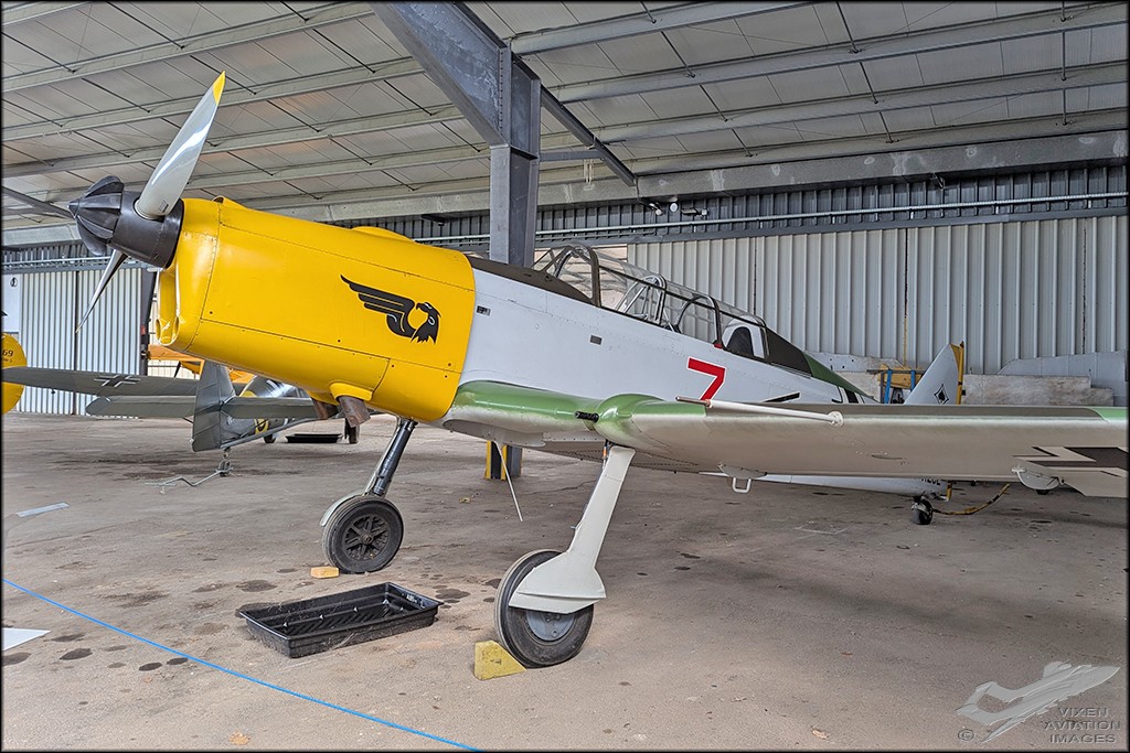 Pilatus P2-06 