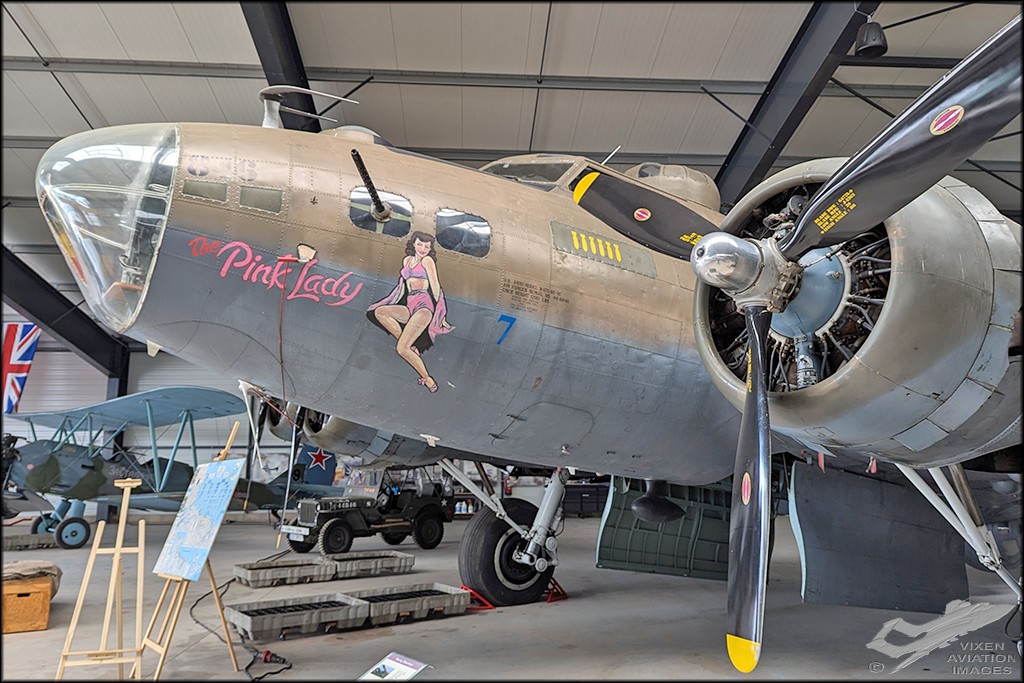 Boeing B-17G Flying Fortress 
