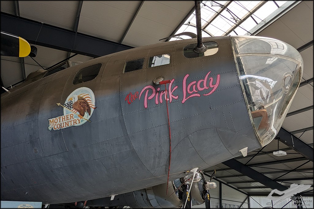 Boeing B-17G Flying Fortress 