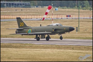 D75_8892